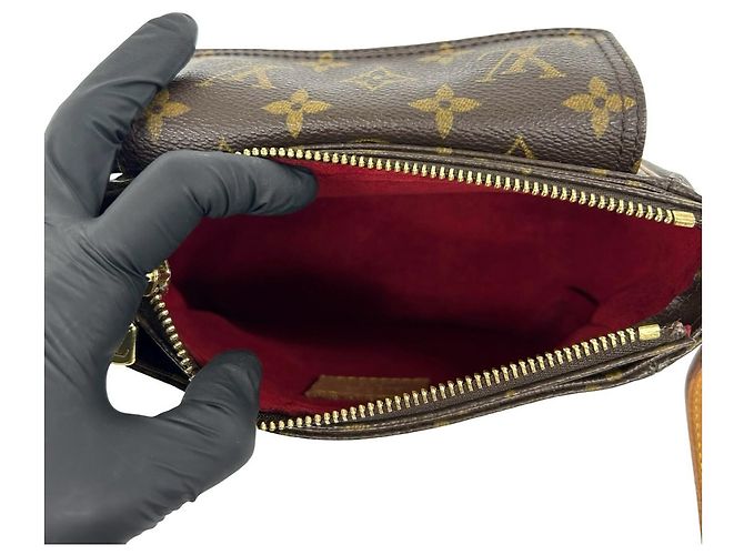 Borsa a tracolla mini Louis Vuitton Vivacite PM Monogram in pelle Marrone - vista 9