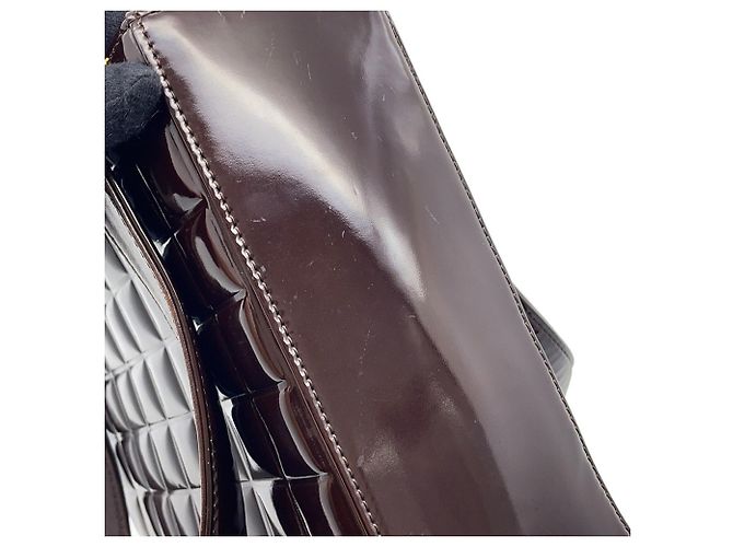 Chanel Chocolate Bar Tote Bag aus Lackleder Braun - Ansicht 14