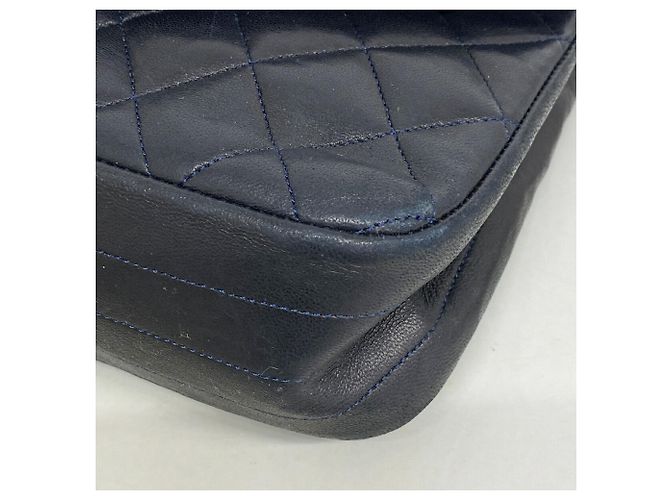 Borsa a tracolla con catena Chanel Matelassé Nero - vista 6