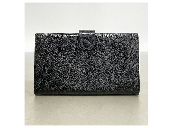 Timeless Chanel langes Portemonnaie aus schwarzem genarbtem Kalbsleder - Ansicht 8