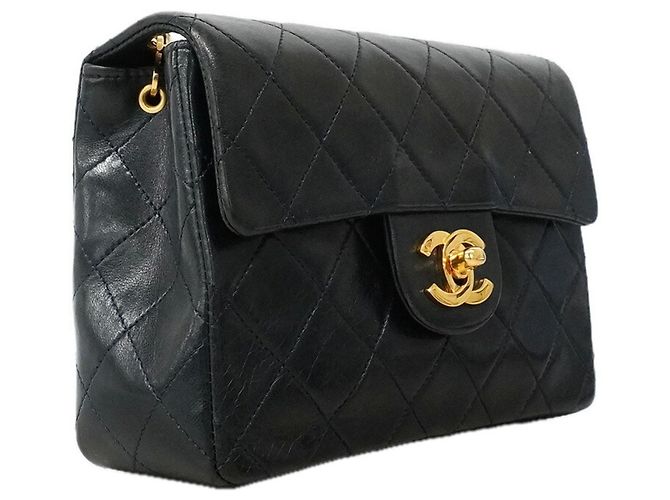 Borsa a tracolla con catena Chanel Mini Matelassé Nero - vista 2