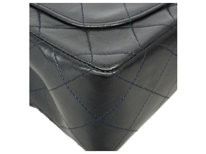 Borsa a tracolla con catena Chanel Mini Matelassé Nero - vista 6