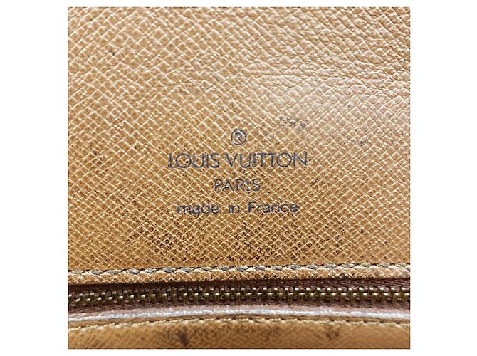 Borsa a tracolla Louis Vuitton Monogram Saint Cloud GM Marrone - vista 5