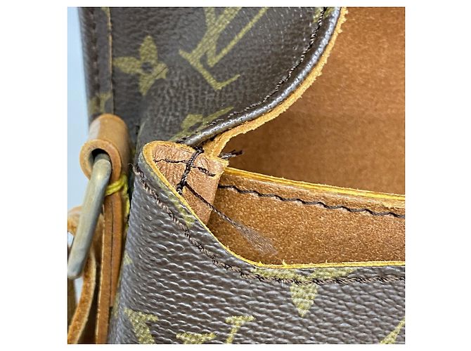 Borsa a tracolla Louis Vuitton Monogram Cartouchiere MM Marrone - vista 9