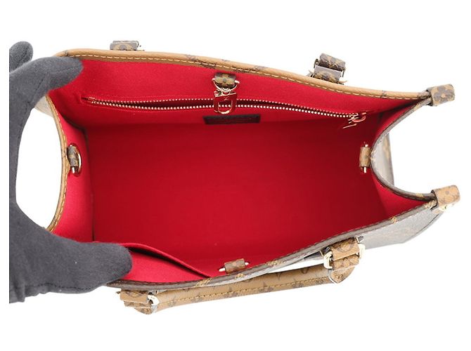 Louis Vuitton Monogram Reverse Giant OnTheGo PM Handtasche Rot - Ansicht 6