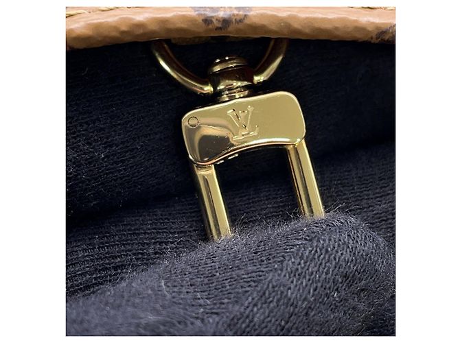Louis Vuitton Monogram Reverse Giant OnTheGo PM Handtasche Rot - Ansicht 9