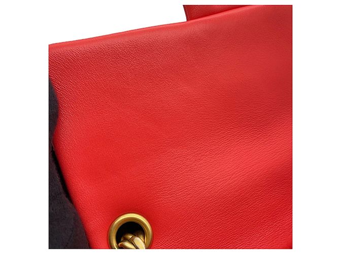 Borsa a tracolla Mini Matelassé con catena Chanel Rosso - vista 9