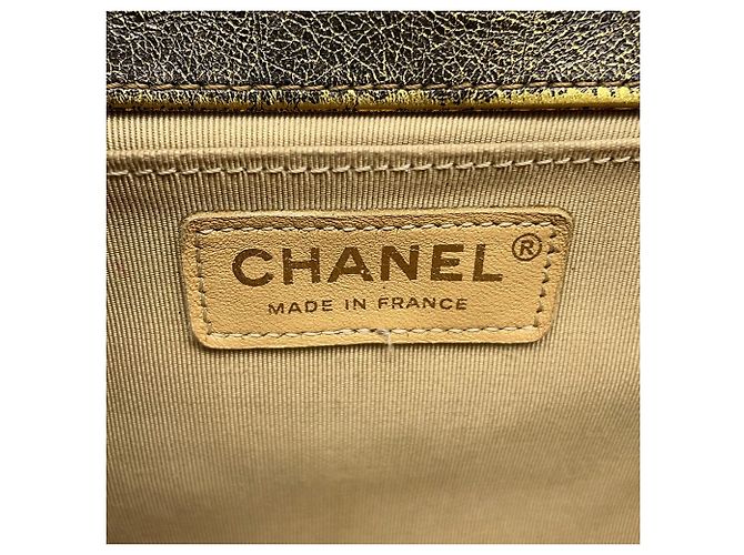Borsa a tracolla con catena Chanel Matelassé in pelle d'agnello Nero - vista 17