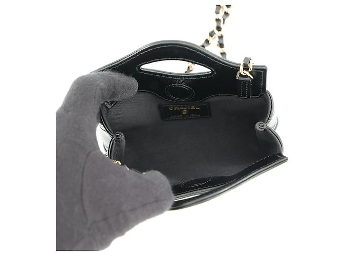 Borsa a tracolla Chanel Matelassé in pelle d'agnello Nero - vista 5