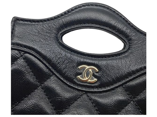 Borsa a tracolla Chanel Matelassé in pelle d'agnello Nero - vista 7