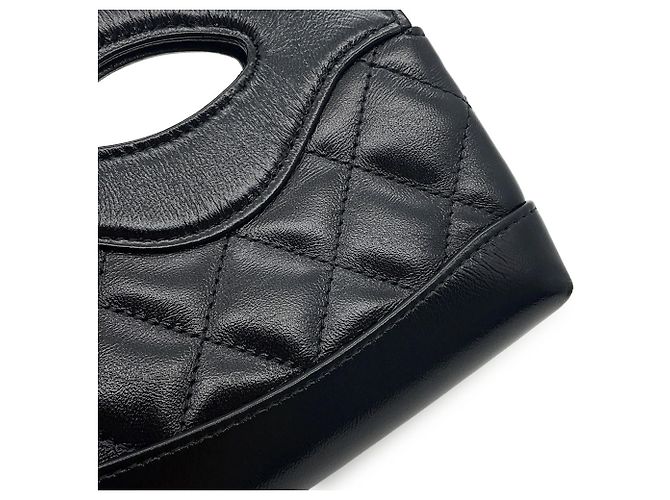 Borsa a tracolla Chanel Matelassé in pelle d'agnello Nero - vista 8