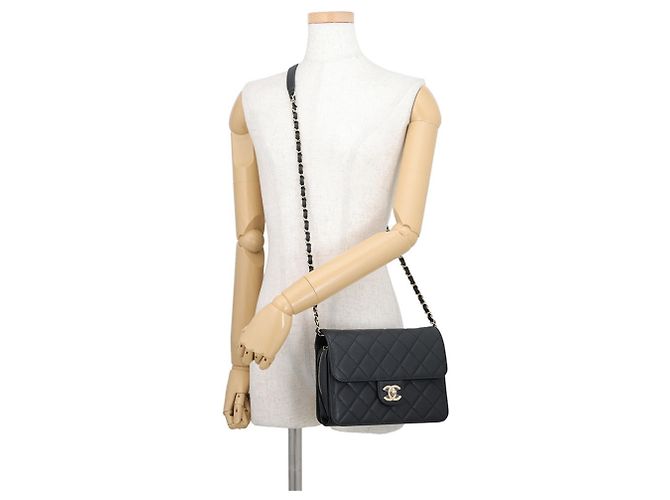 Borsa a tracolla Chanel Matelasse con catena in nero - vista 4