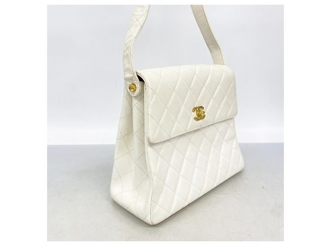 Chanel Matelassé White Schultertasche Weiß - Ansicht 2