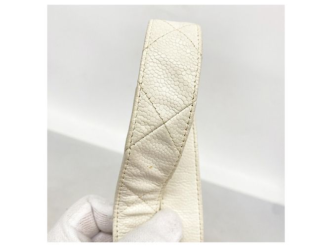Chanel Matelassé White Schultertasche Weiß - Ansicht 9
