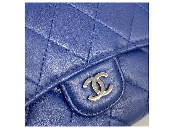 Cartera Tri-Fold Chanel en Azul - vista 7