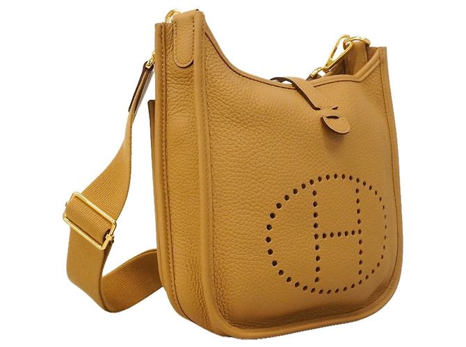 Hermès Hermes Evelyne 23 Shoulder Bag Beige - view 2