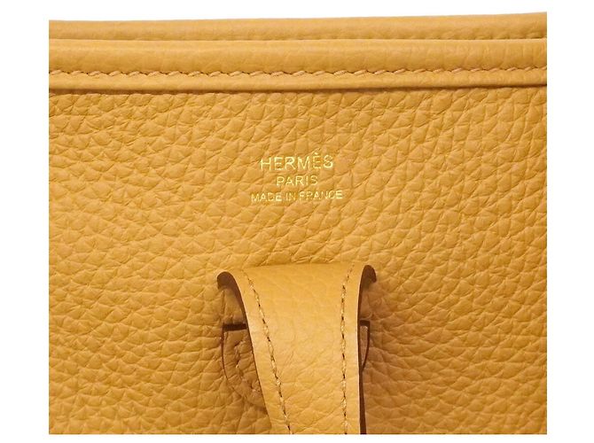 Hermès Hermes Evelyne 23 Shoulder Bag Beige - view 5