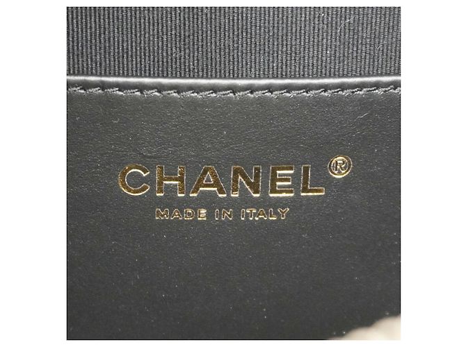 Borsa Vanity Chanel in pelle d'agnello matelassé nera Nero - vista 5