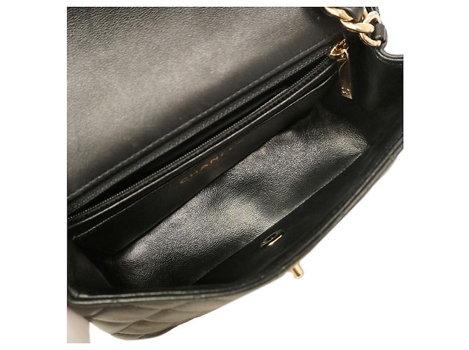 Borsa a tracolla Mini Matelassé con catena Chanel Nero - vista 4