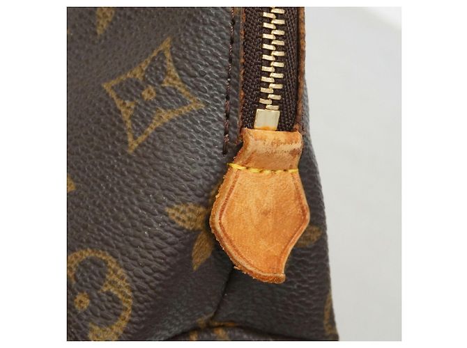 Louis Vuitton Monogram Pochette Tic Bag/Pouch Marrone - vista 8