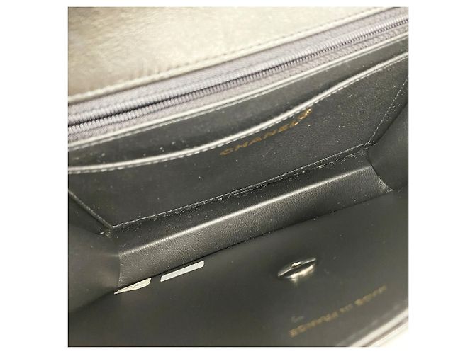 Borsa a Tracolla Chanel Matelassé Nera Nero - vista 4