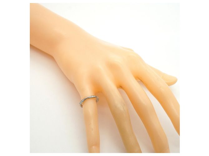 Chanel Camélia Bandring aus Platin mit Diamant - Ansicht 9