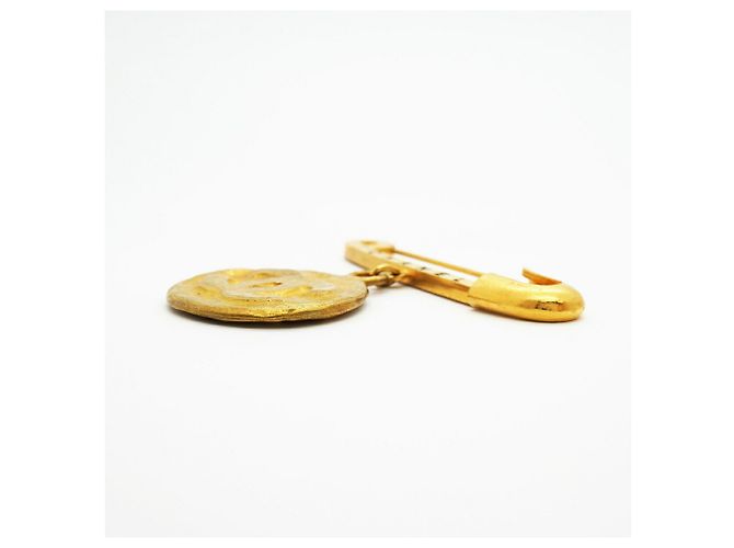 Spilla Chanel placcata oro D'oro - vista 3