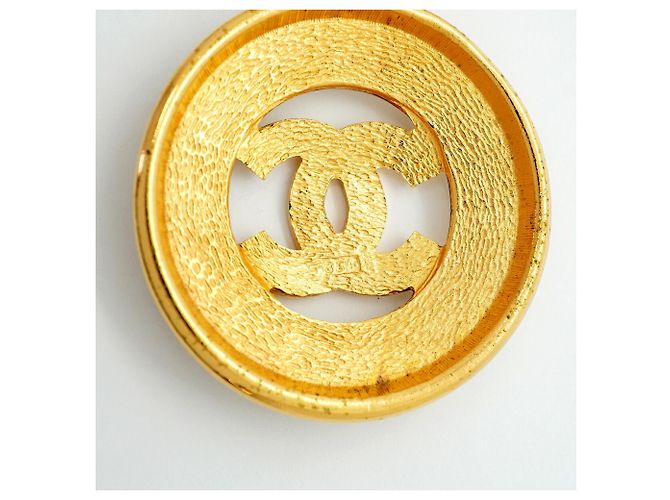 Colar Chanel Coco Mark Circle Dourado - vista 6