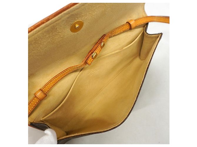Borsa a tracolla Louis Vuitton Monogram Pochette Twin GM Marrone - vista 4
