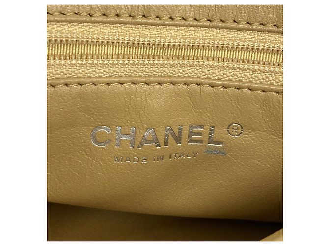 Borsa a tracolla Chanel Matelassé con catena Marrone chiaro - vista 5
