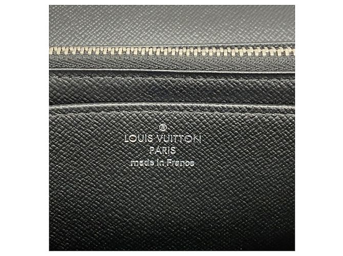 Louis Vuitton Epi Leather Portefeuille Twist Long Wallet M61491 Bianco - vista 4