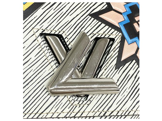 Louis Vuitton Epi Leather Portefeuille Twist Long Wallet M61491 Bianco - vista 7