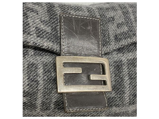 Borsa a secchiello Fendi Zucca Mamma in lana Marrone - vista 7