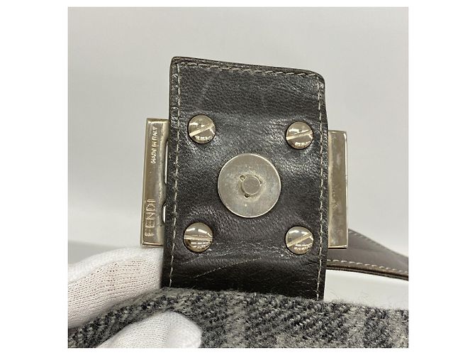Borsa a secchiello Fendi Zucca Mamma in lana Marrone - vista 9