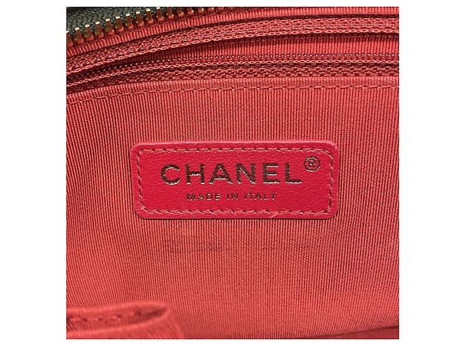 Borsa a tracolla Gabrielle in pelle nera Chanel Nero - vista 5