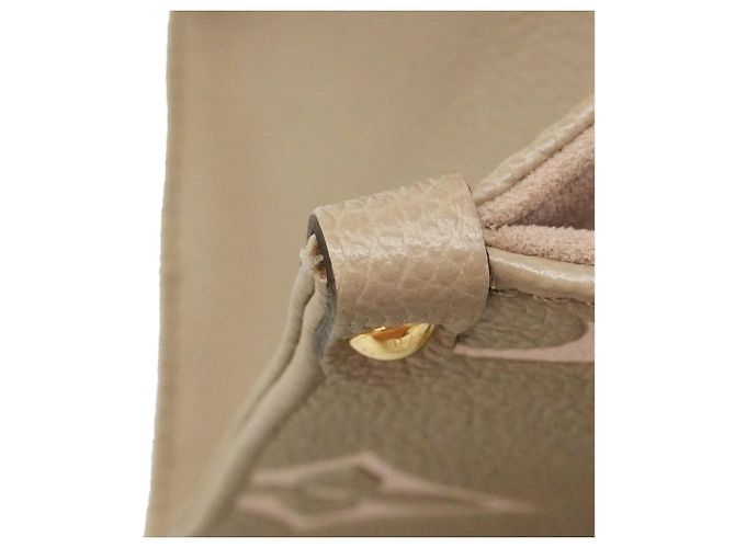 Louis Vuitton Monogram Empreinte Bicolor OnTheGo PM Handtasche Grau Roh - Ansicht 8
