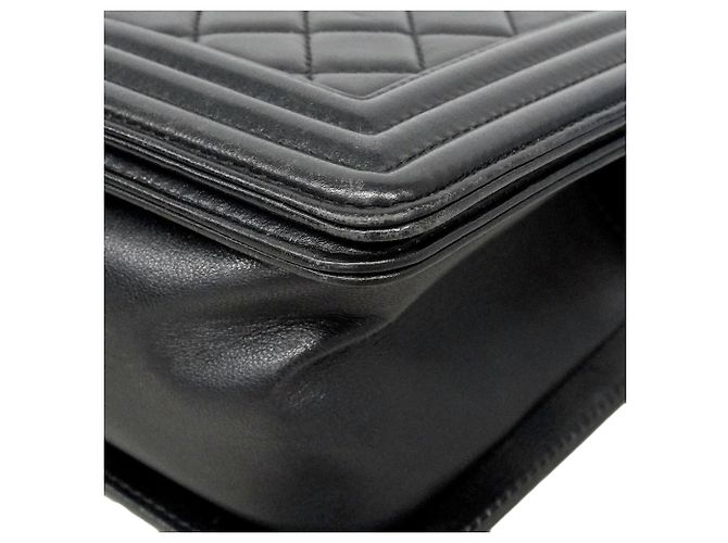 Borsa a tracolla Chanel Boy Chain Nero - vista 6