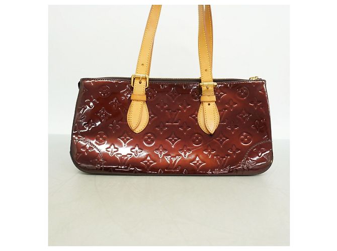 Borsa Louis Vuitton Vernis Rosewood Avenue Bordò - vista 11