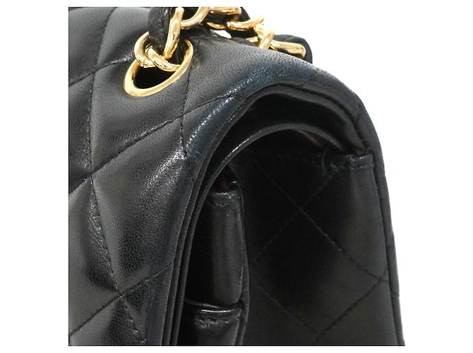 Borsa a tracolla Chanel in pelle d'agnello nera Nero - vista 7