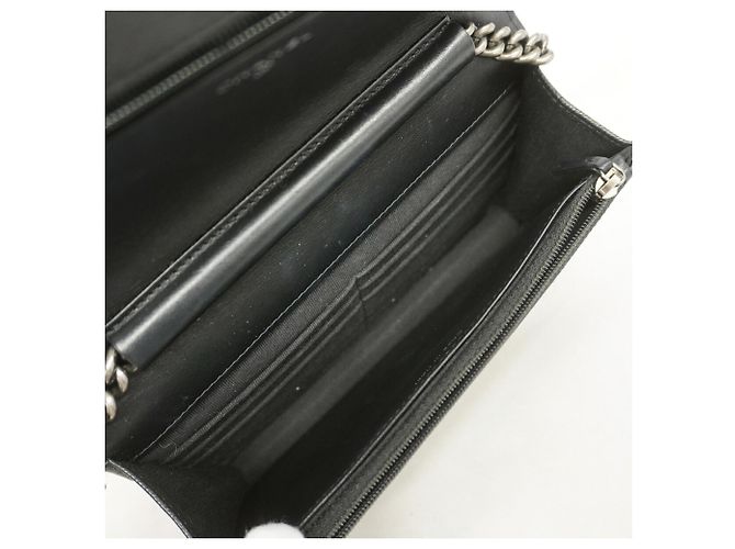 Chanel Boy Schulterbörse mit Kette Schwarz - Ansicht 4