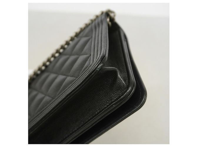 Chanel Boy Schulterbörse mit Kette Schwarz - Ansicht 8