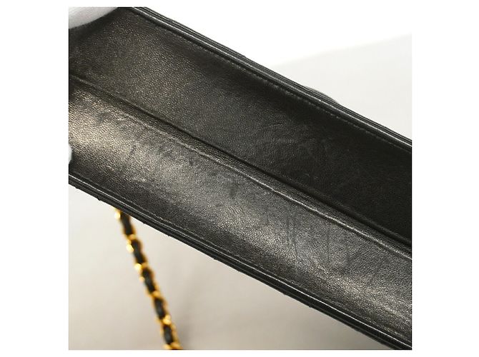 Borsa a tracolla Chanel Matelassé con catena Nero - vista 9