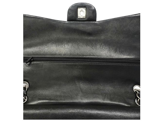 Timeless Borsa a tracolla Chanel in pelle d'agnello nera Nero - vista 14