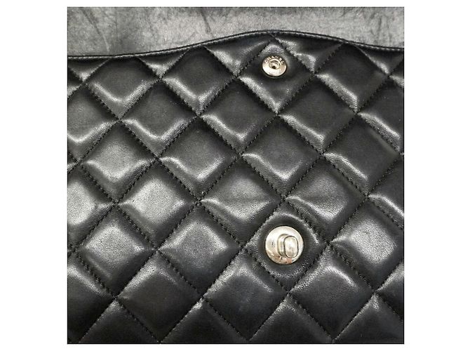 Timeless Borsa a tracolla Chanel in pelle d'agnello nera Nero - vista 8
