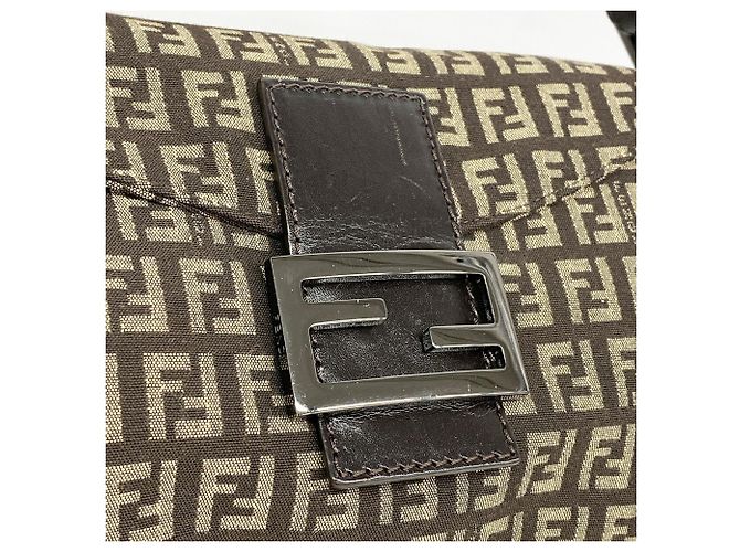 Borsa a mano Fendi Zucchino in nylon e canvas Marrone - vista 8