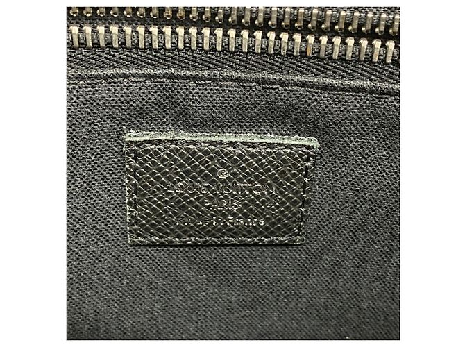 Borsa a tracolla Louis Vuitton Taiga Roman PM Grigio - vista 5