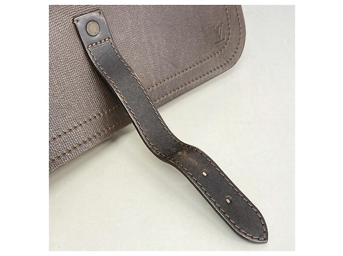 Borsa a spalla Louis Vuitton Utah M92071 Marrone - vista 9