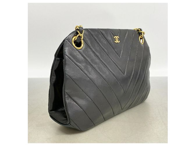Borsa a tracolla Chanel in pelle d'agnello nera Nero - vista 2