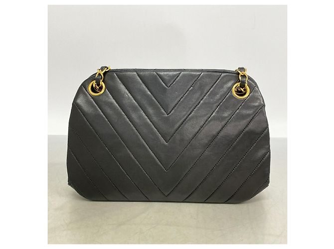 Borsa a tracolla Chanel in pelle d'agnello nera Nero - vista 9