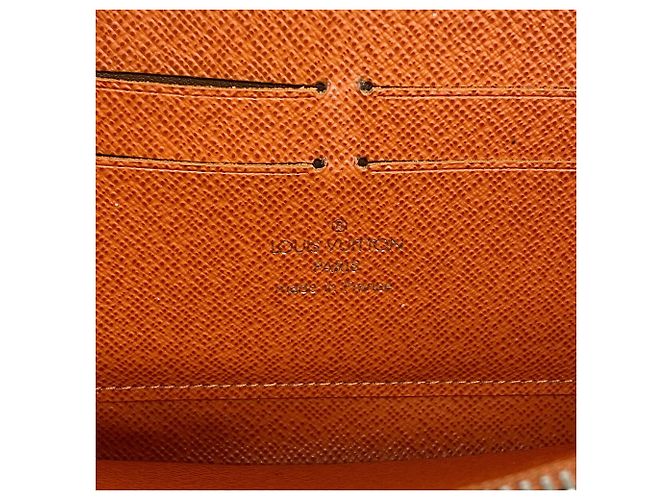 Cartera Louis Vuitton Epi Zippy en Pimont - vista 4